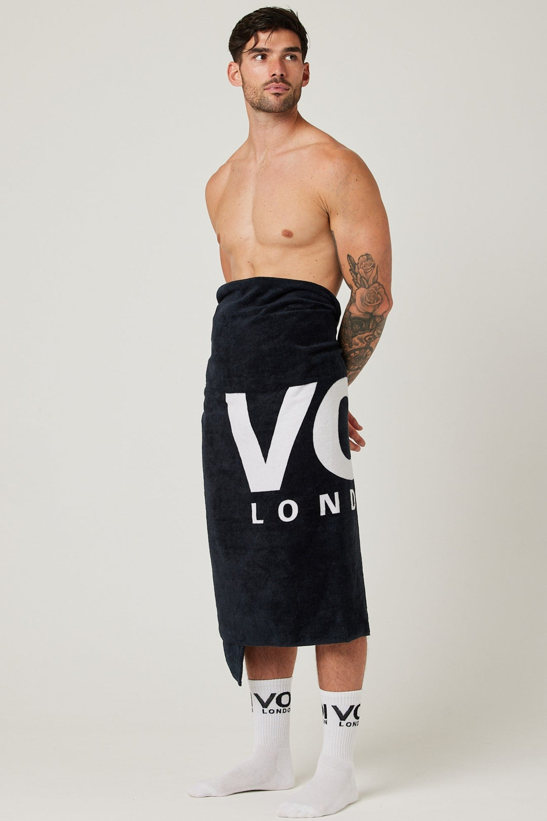 Charles Street Beach Towel - Black