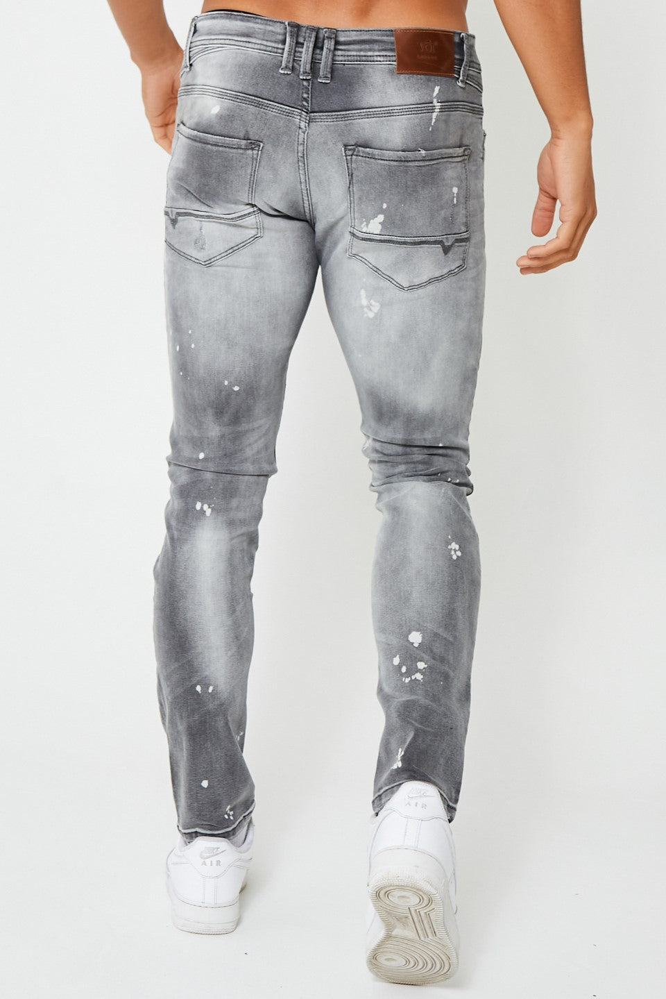 Harrow Tapered Jeans - Grey